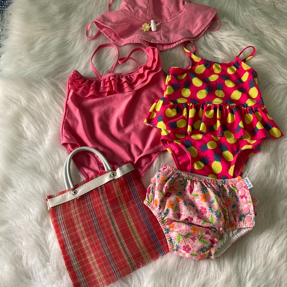 Swimsuit Bindle Girl Size 18-24 M